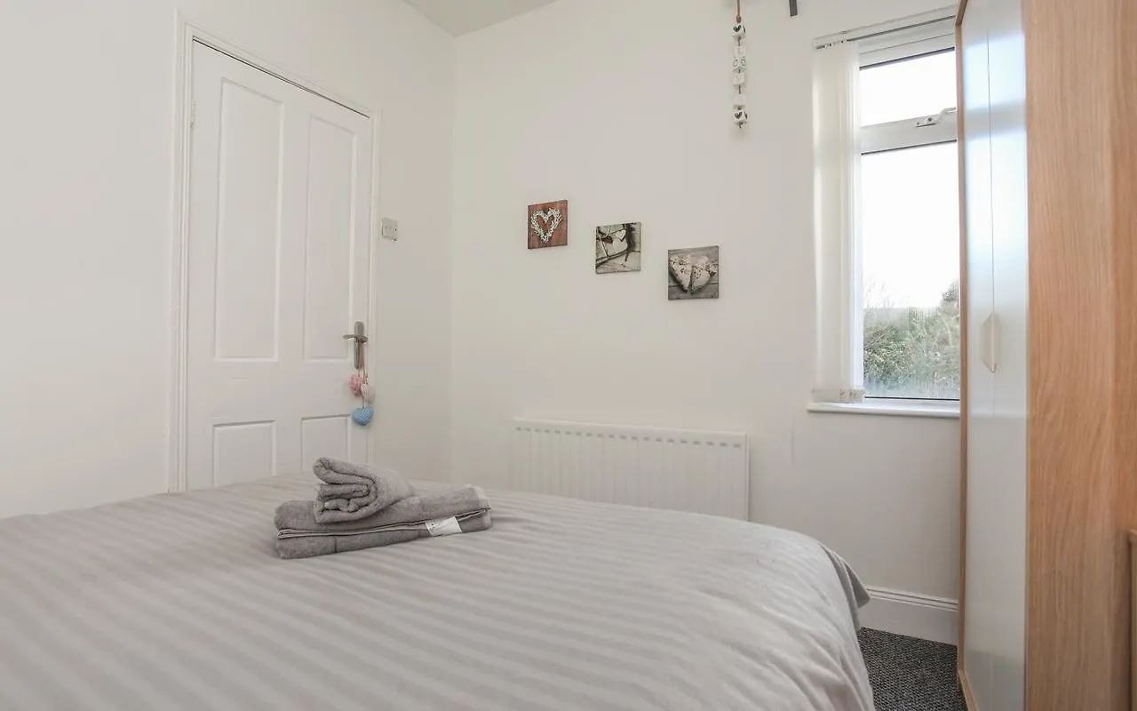 Donegall Avenue - Serviced Accommodation ベルファスト 別荘